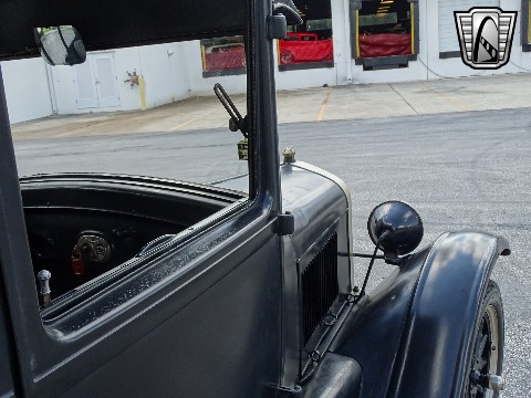 1927 Ford Model T image 77