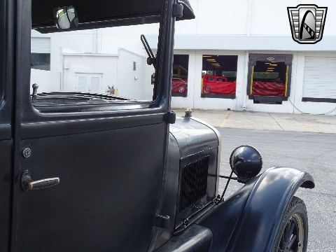 1927 Ford Model T image 78