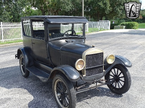1927 Ford Model T image 28