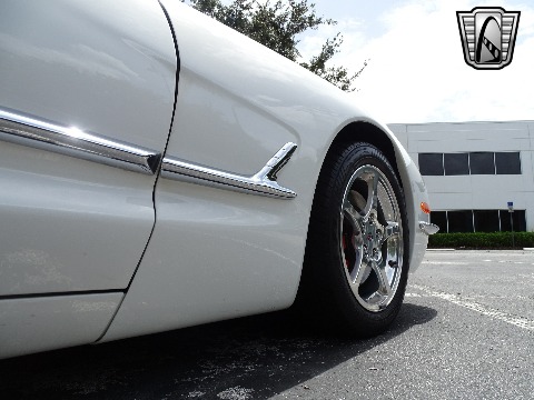 2001 Chevrolet Corvette image 81