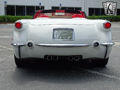 2001 Chevrolet Corvette image 19