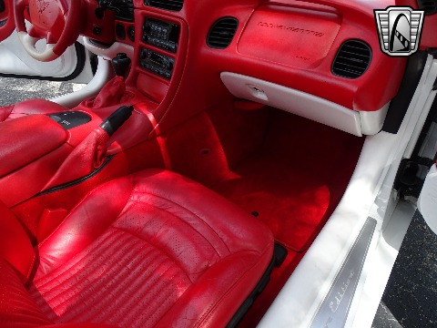 2001 Chevrolet Corvette image 106