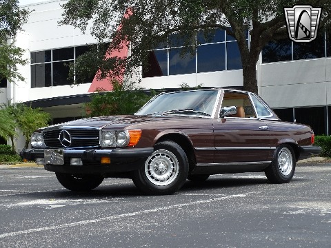 1985 Mercedes-Benz 380SL image 3