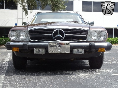 1985 Mercedes-Benz 380SL image 8