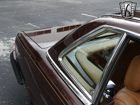 1985 Mercedes-Benz 380SL image 86