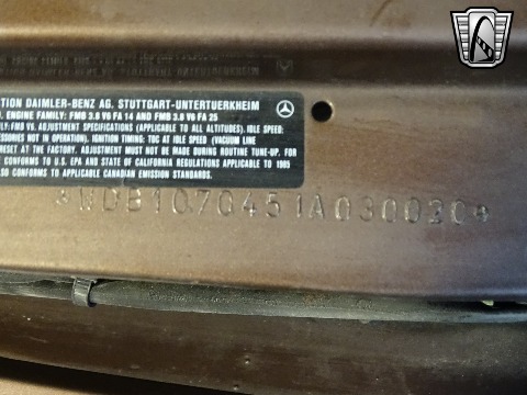 1985 Mercedes-Benz 380SL image 138