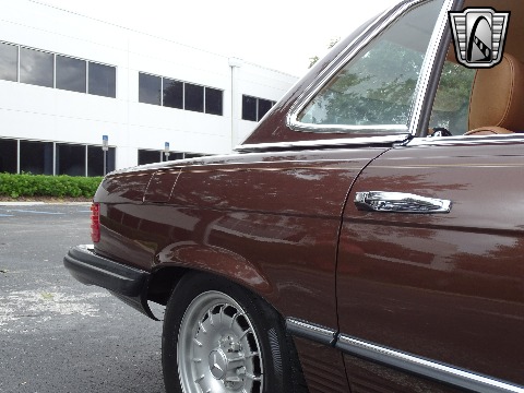 1985 Mercedes-Benz 380SL image 87