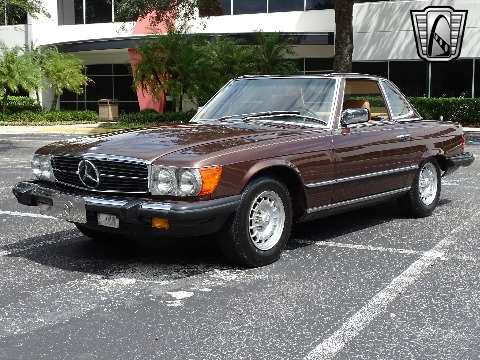1985 Mercedes-Benz 380SL image 10