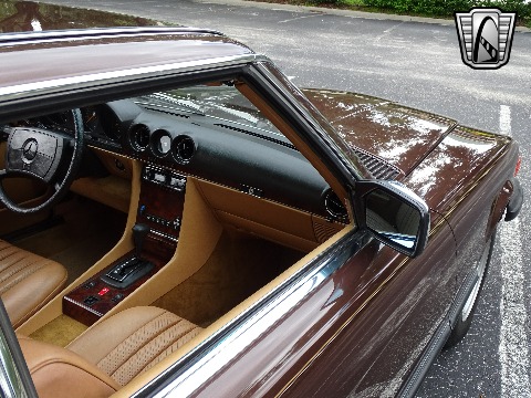 1985 Mercedes-Benz 380SL image 88