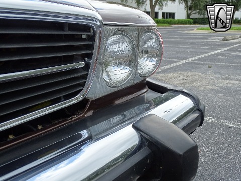 1985 Mercedes-Benz 380SL image 63