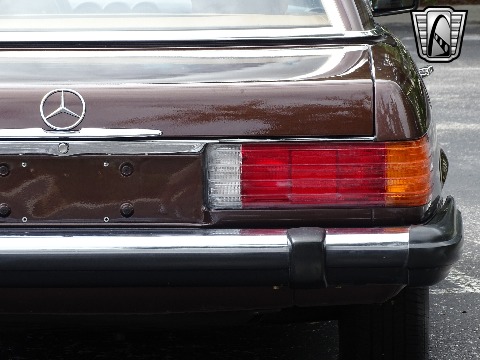 1985 Mercedes-Benz 380SL image 40