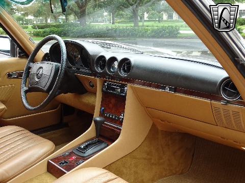 1985 Mercedes-Benz 380SL image 119