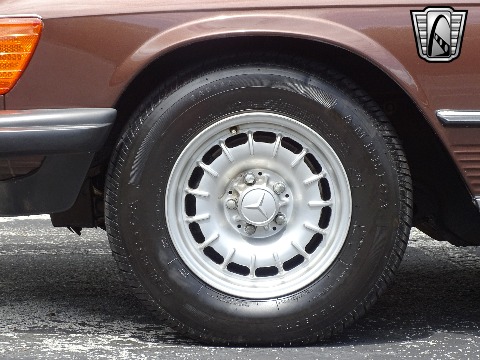 1985 Mercedes-Benz 380SL image 45