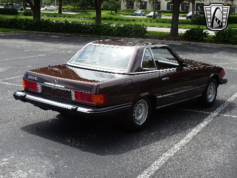 1985 Mercedes-Benz 380SL image 21