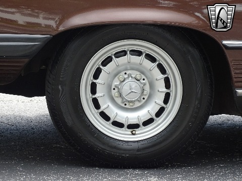 1985 Mercedes-Benz 380SL image 47