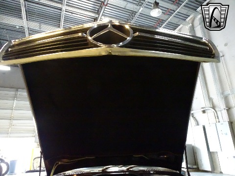 1985 Mercedes-Benz 380SL image 125