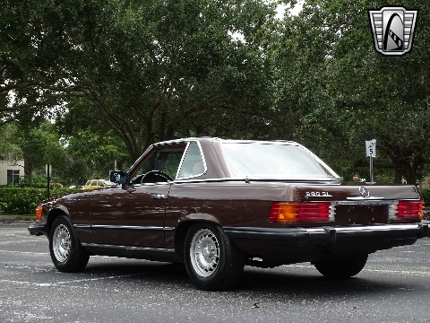 1985 Mercedes-Benz 380SL image 102