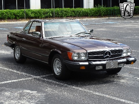 1985 Mercedes-Benz 380SL image 27
