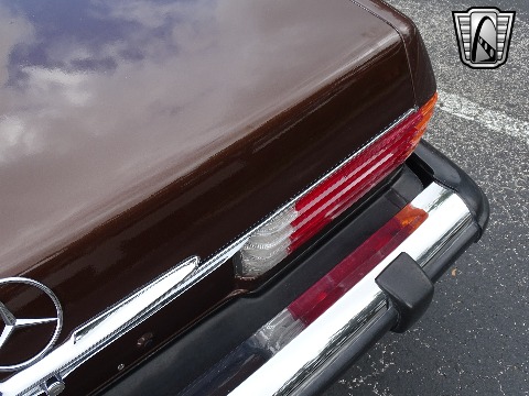 1985 Mercedes-Benz 380SL image 79