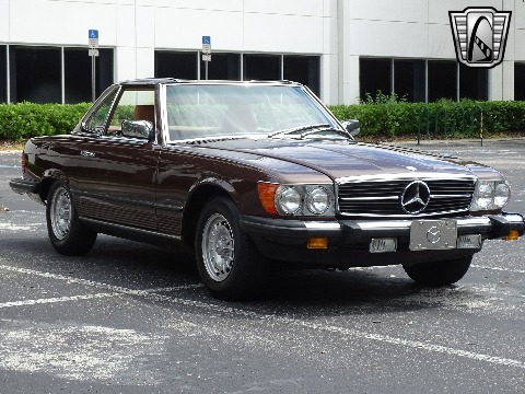 1985 Mercedes-Benz 380SL image 28