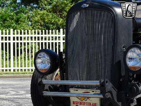 1940 Chevrolet Custom image 55