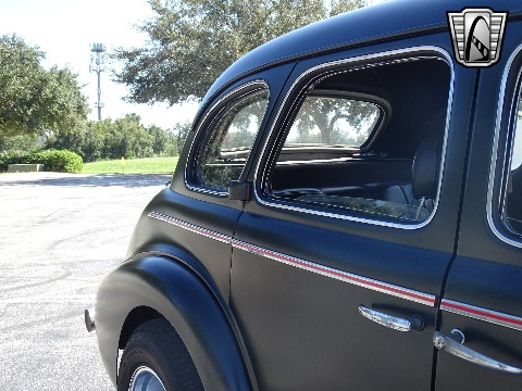 1940 Chevrolet Custom image 82
