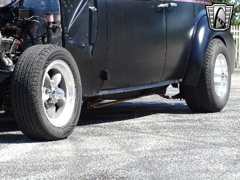 1940 Chevrolet Custom image 58