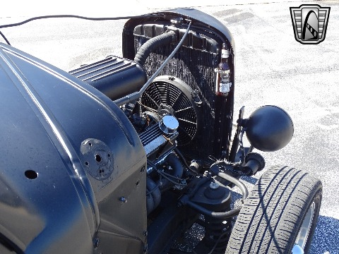 1940 Chevrolet Custom image 87