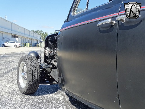 1940 Chevrolet Custom image 68