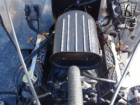 1940 Chevrolet Custom image 120