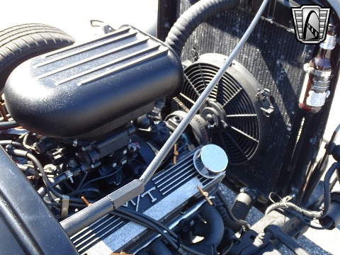 1940 Chevrolet Custom image 123