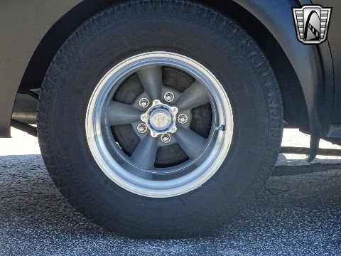 1940 Chevrolet Custom image 48