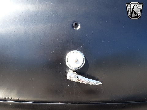 1940 Chevrolet Custom image 77