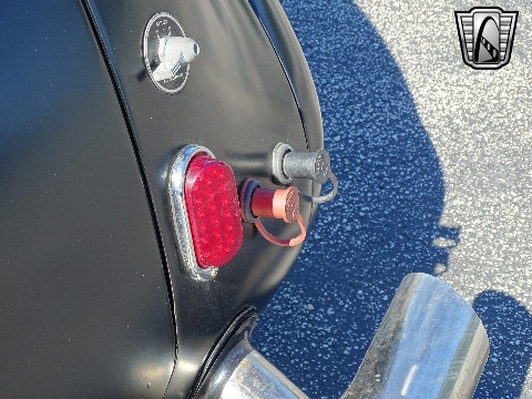 1940 Chevrolet Custom image 78