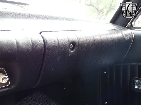 1964 Studebaker Avanti image 111