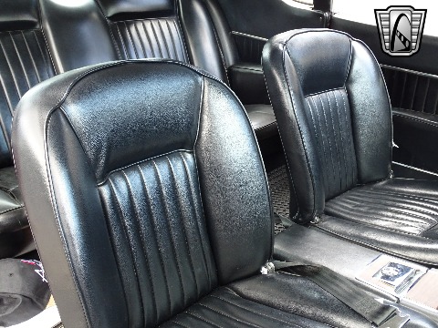 1964 Studebaker Avanti image 114