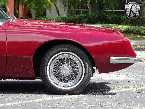 1964 Studebaker Avanti image 43