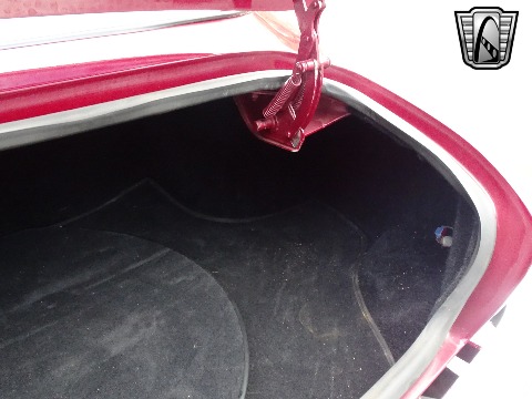 1964 Studebaker Avanti image 125