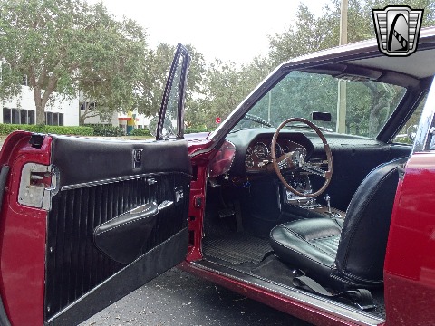 1964 Studebaker Avanti image 100