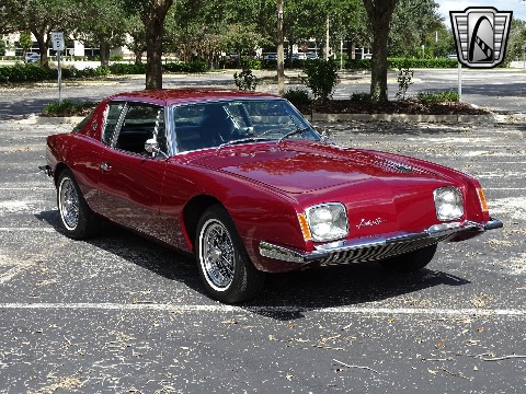 1964 Studebaker Avanti image 27