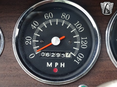 1964 Studebaker Avanti image 106