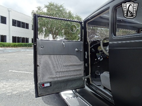 1929 Ford Model A image 101