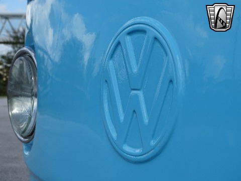 1995 Volkswagen Bus image 55