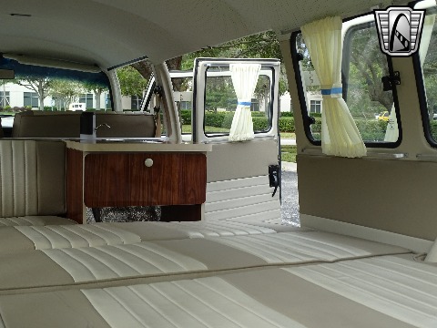 1995 Volkswagen Bus image 84