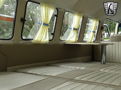 1995 Volkswagen Bus image 85