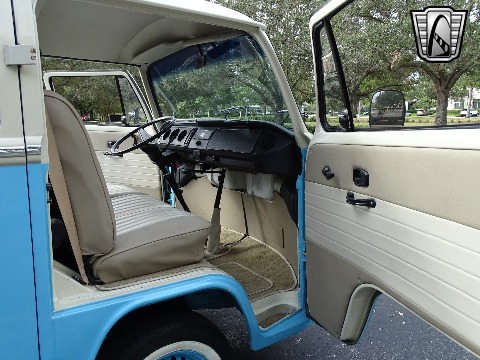 1995 Volkswagen Bus image 67