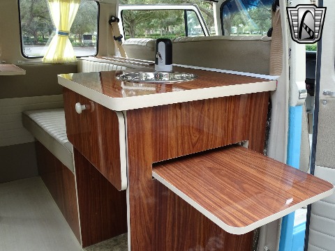 1995 Volkswagen Bus image 72