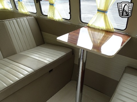 1995 Volkswagen Bus image 76