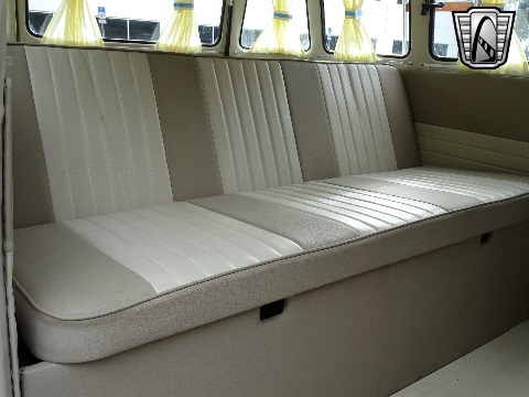 1995 Volkswagen Bus image 77