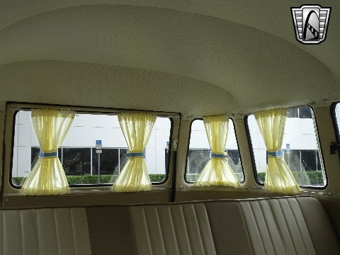 1995 Volkswagen Bus image 79